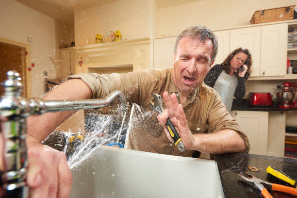 Best Water damage restoration near me  in Willows, CA